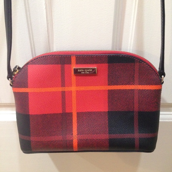 kate spade Handbags - HP🎉 Kate Spade Red Black Plaid Crossbody Purse